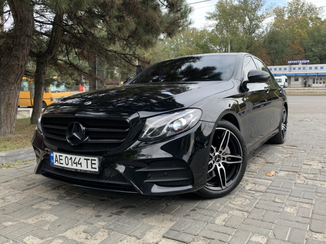 Mercedes-Benz E-Class 2019